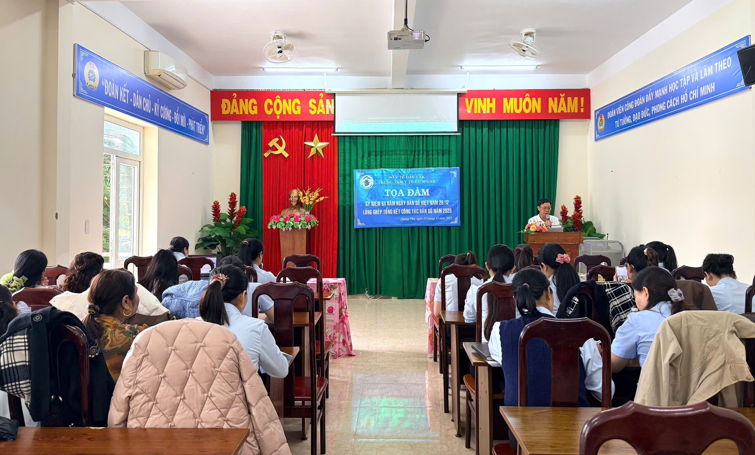 Tọa đàm kỷ niệm 64 năm Ngày Dân số Việt Nam